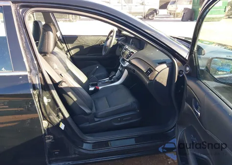 2014 Honda Accord Ex-L V-6 z USA, uszkodzony, nr VIN 1HGCR3F83EA011529